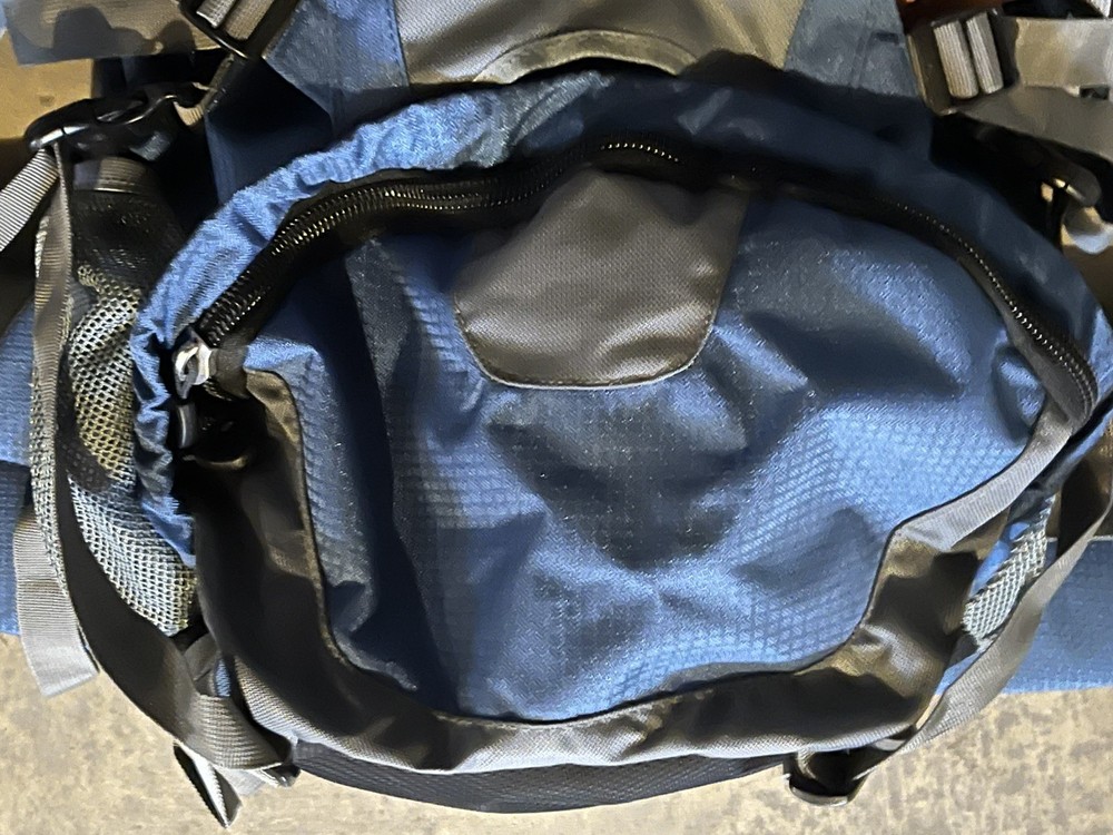 High Sierra Explorer 55 Camping Hiking Blue Backpack Frame Back Design