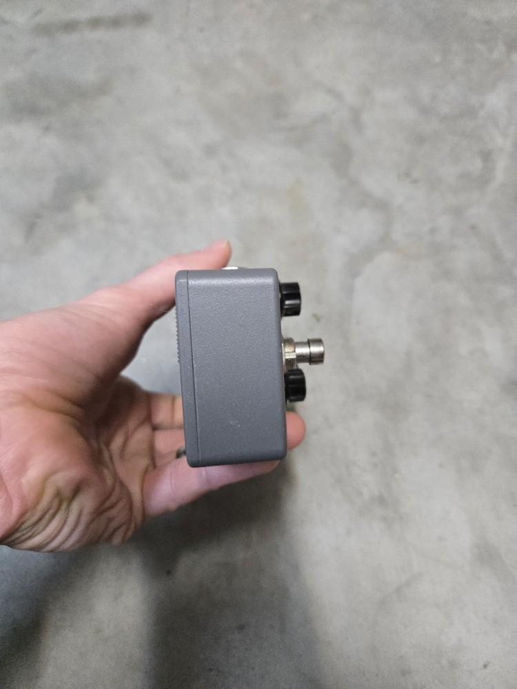 Mr Black Dark Echo Guitar Pedal