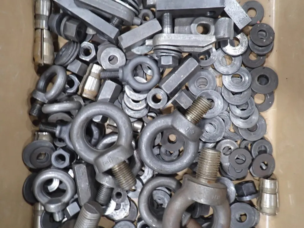 EYEBOLTS/HARDWARE 08250880758