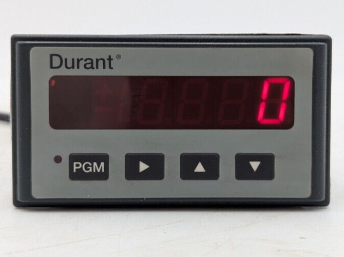 Eaton Durant 57701-442 Eclipse Series digital panel mount meter 120 VAC used