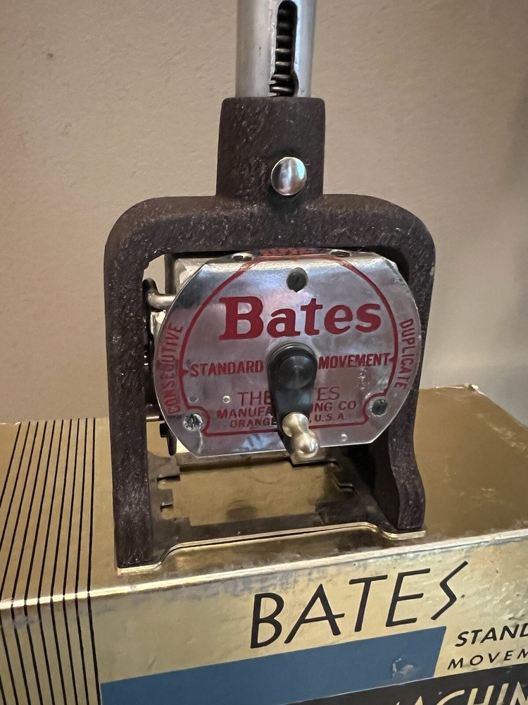 Bates Standard Movement Numbering Machine 6 Wheels CD Figures In Box