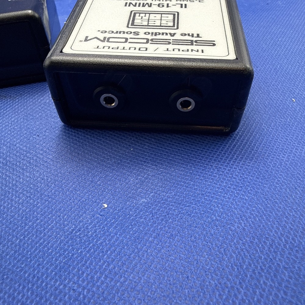 Quantity 4 Sescom IL-19-MINI 3.5mm Stereo Mini I/O Hum Eliminator