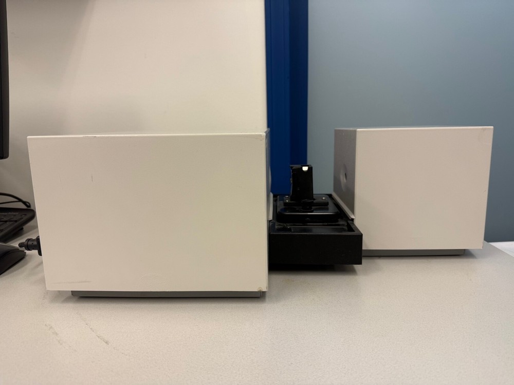 Agilent 8453 UV-Vis with Cooled cell mount, flow through cell, advanced software