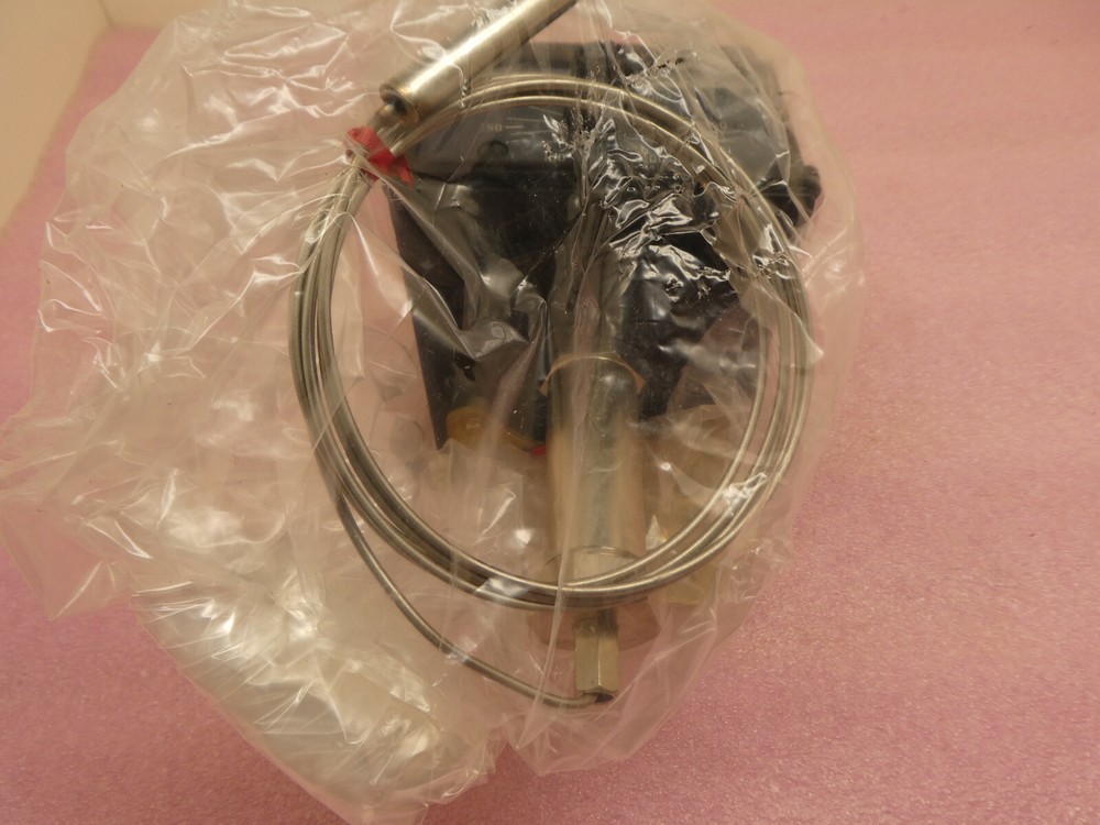 UNITED ELECTRIC E300 TEMPERATURE CONTROLLER