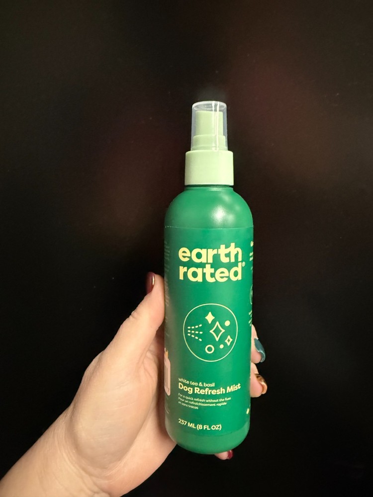 Earth Rated White Tea & Basil Dog Refresh Mist 8 fl oz