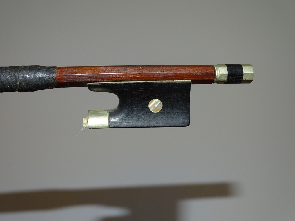 10 OLD VIOLIN BOWS FOR RENOVATION (S070)