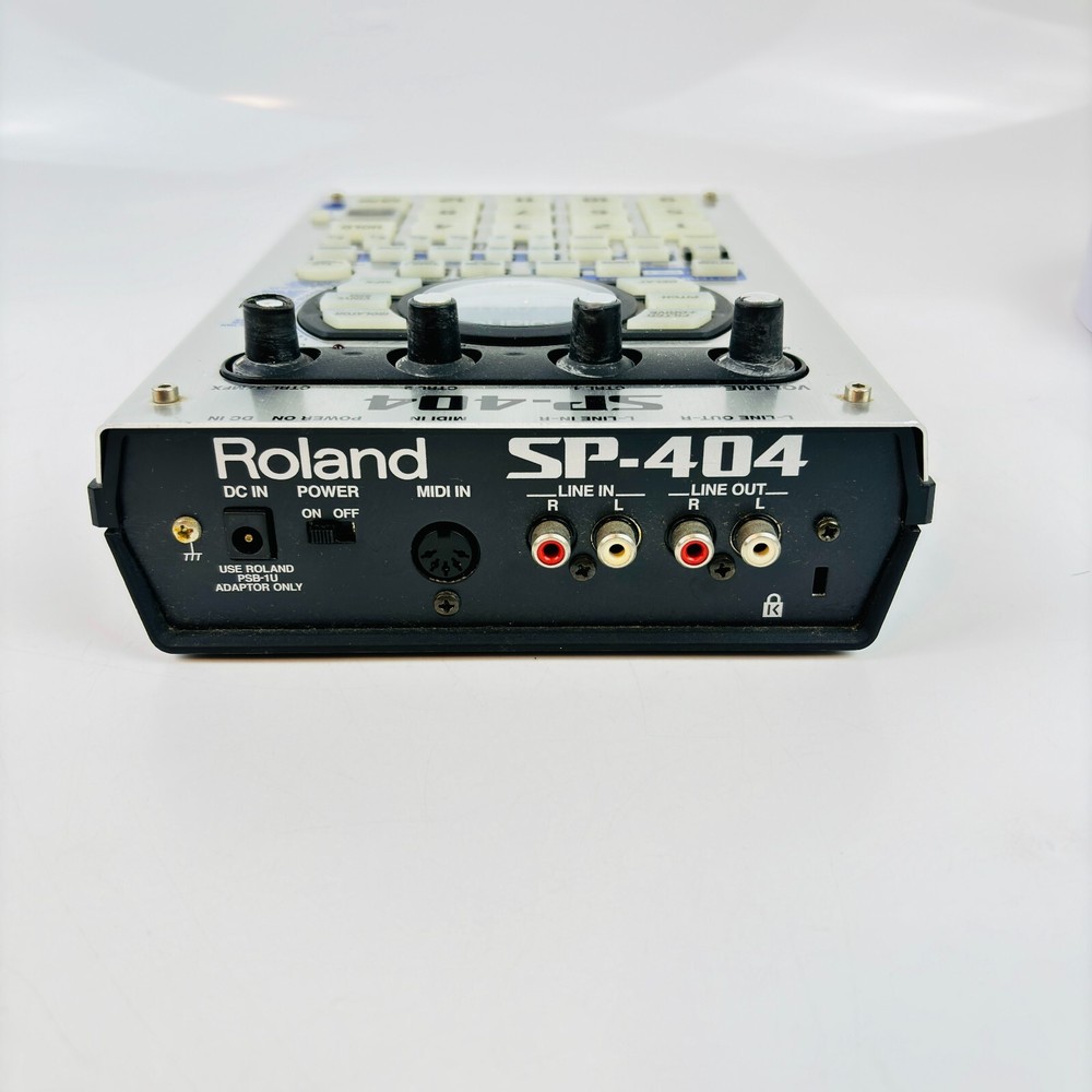 Roland SP-404 Portable Linear Wave Sampler Used Works With AC Adapter Tested