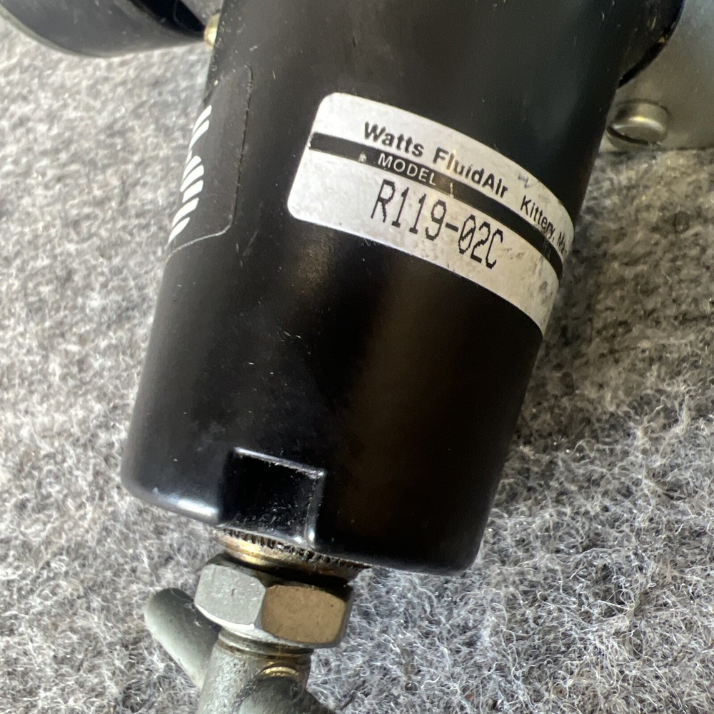 Watts R119-02C General Purpose Air Regulator Used