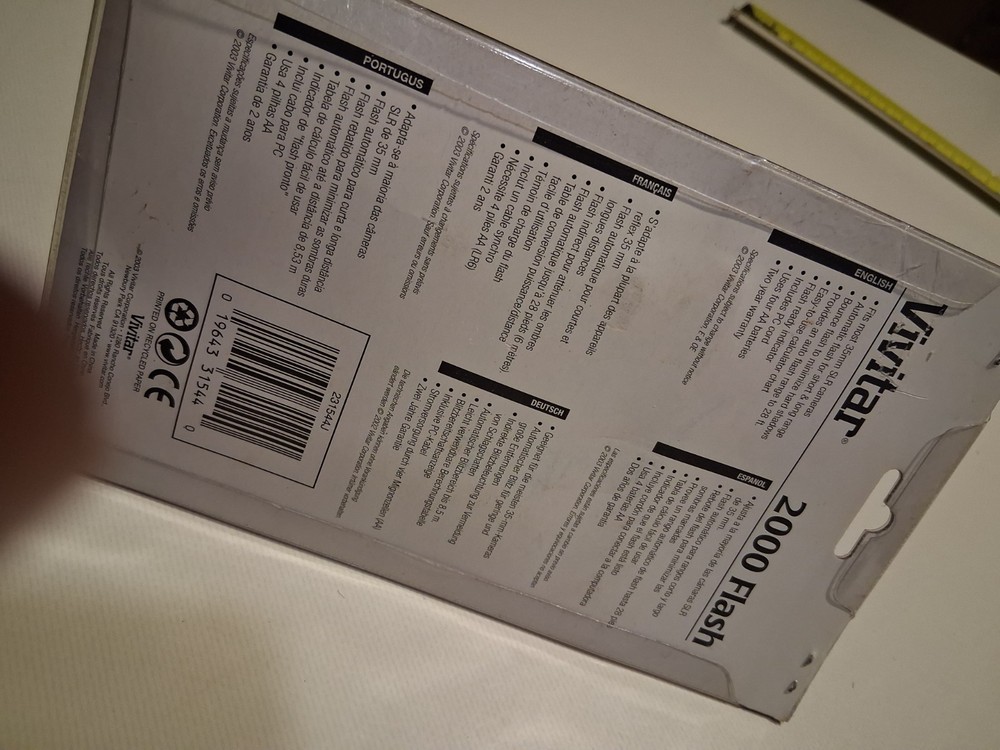 Vivitar automatic electronic flash 2000