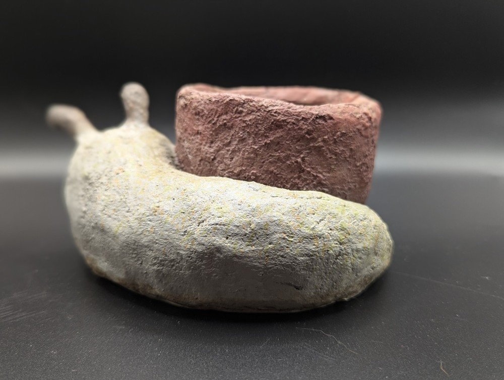 Blob House Dreamer Dog Mini Planter