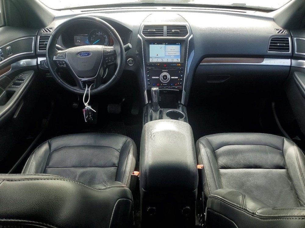 Fuse Box Engine Fits 17 EXPLORER 4951483