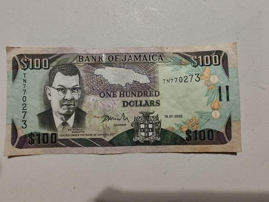 Jamaican $100 banknote 2003
