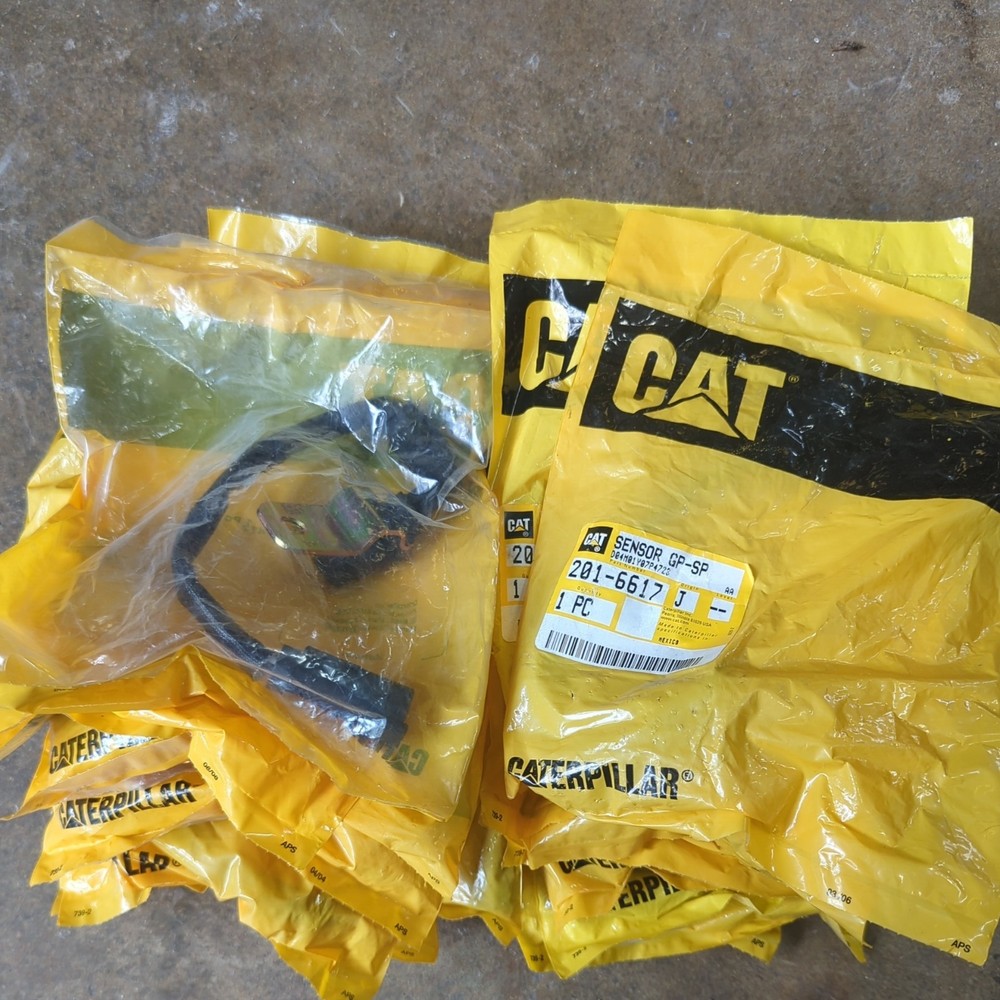 Caterpillar 201-6617 Speed Sensor