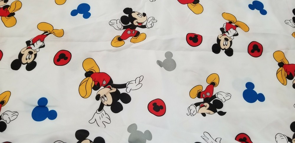 2 pc Disney Junior Mickey Mouse Toddler Fitted Sheet & Reversible Pillowcase NIP