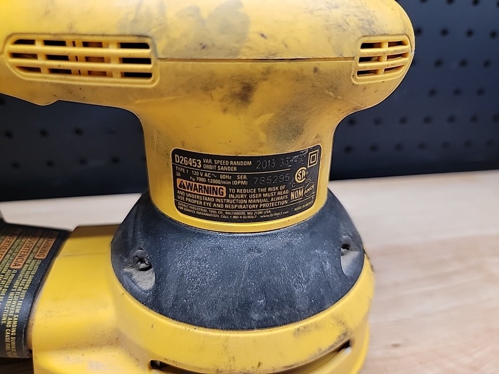 DEWALT D26453 CORDED RANDOM ORBIT SANDER CORDED TOOL W/ DUST BAG TESTED!