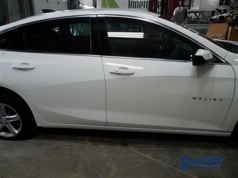 MALIBU 2022 Camera/Projector 1146843