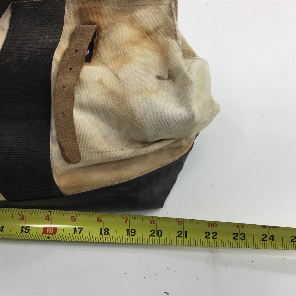 (1) Southwire MaxisJax Pull-It 1000 Frame With Carry Bag