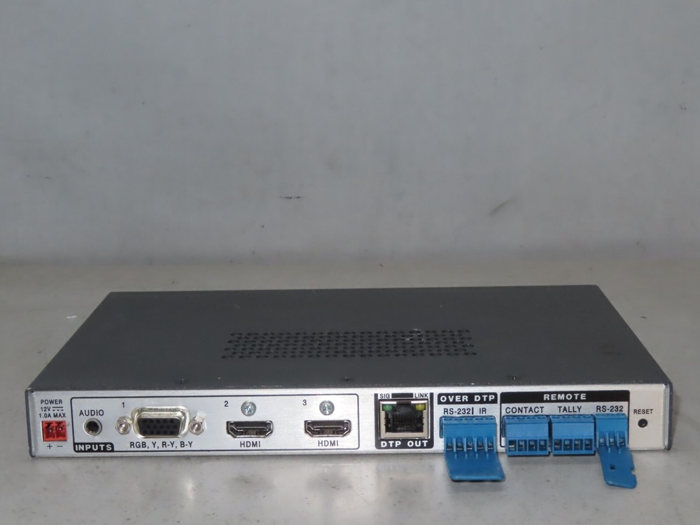 Extron DTP T USW 233 HDMI Input Switcher