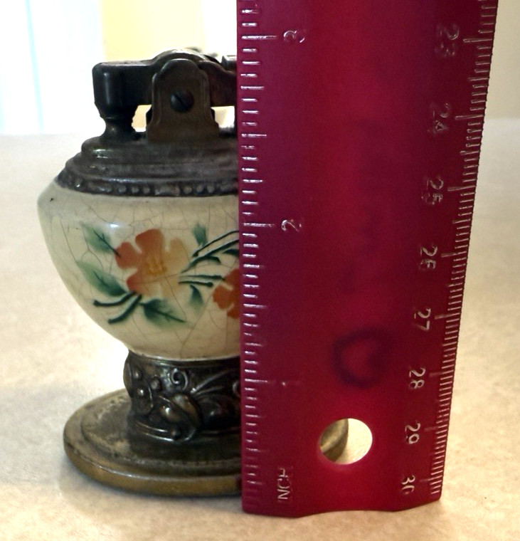 Antique Ceramic Ronson Leona Table Lighter As IS