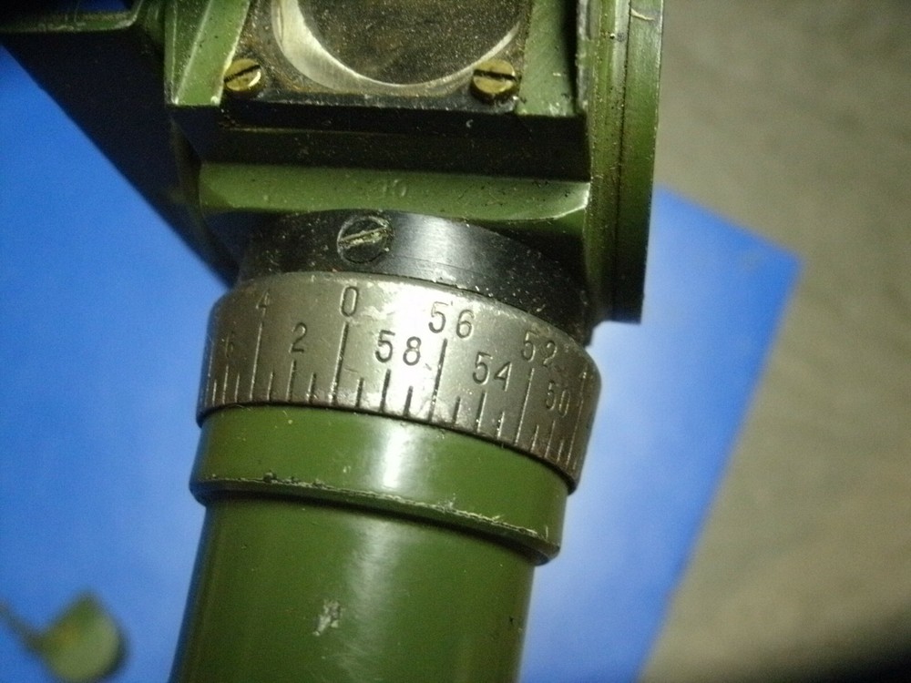 ARTILLERY SIGHT SCOPE W.W.II