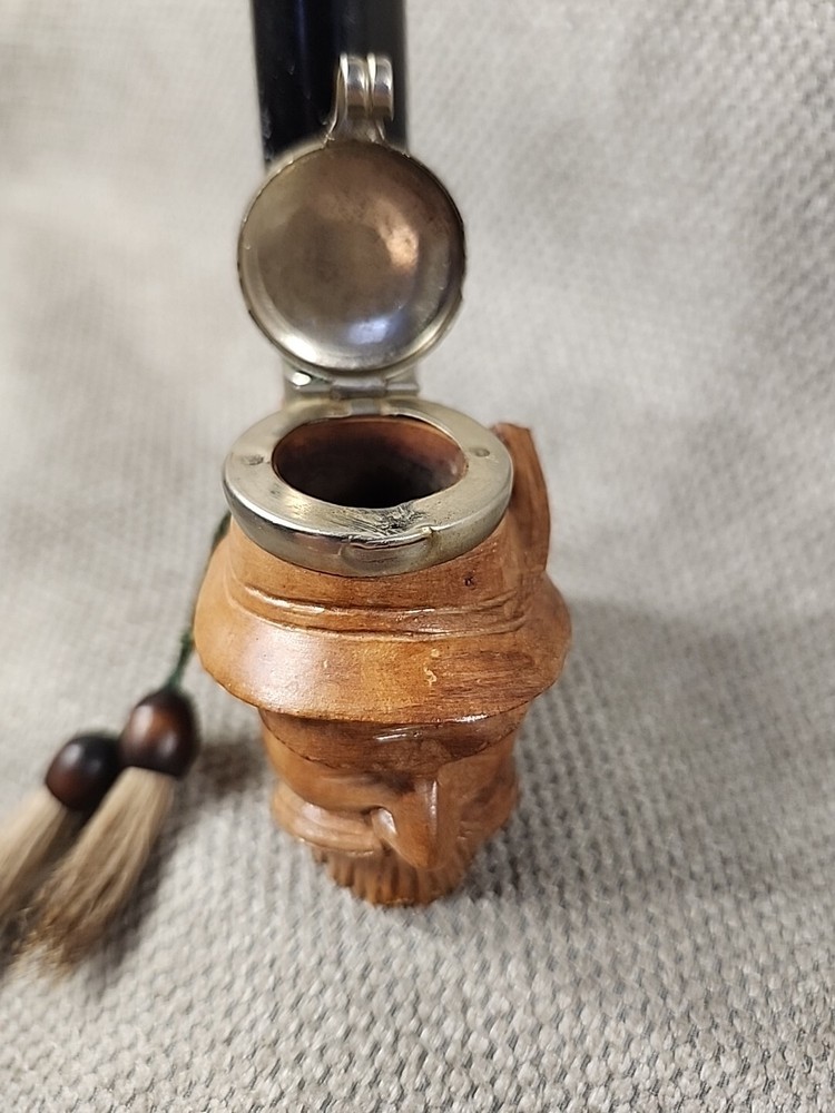 Antique German Figural Pipe Initial DH