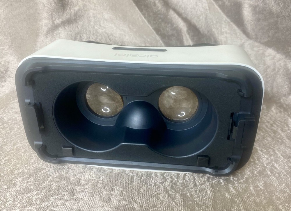 Alcatel Idol 4S VR Virtual Reality Goggles - Headset ONLY - No Strap