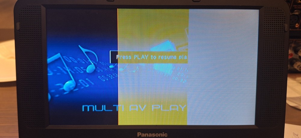 Panasonic DVD-LS850 Portable DVD Player, screen is broken