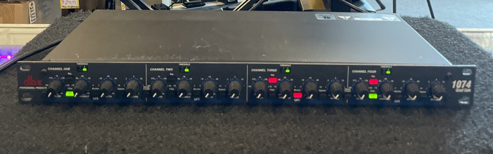 DBX 1074 Quad Noise Gate Dynamic Processor Rack Effect Unit w/ IEC Power Cable