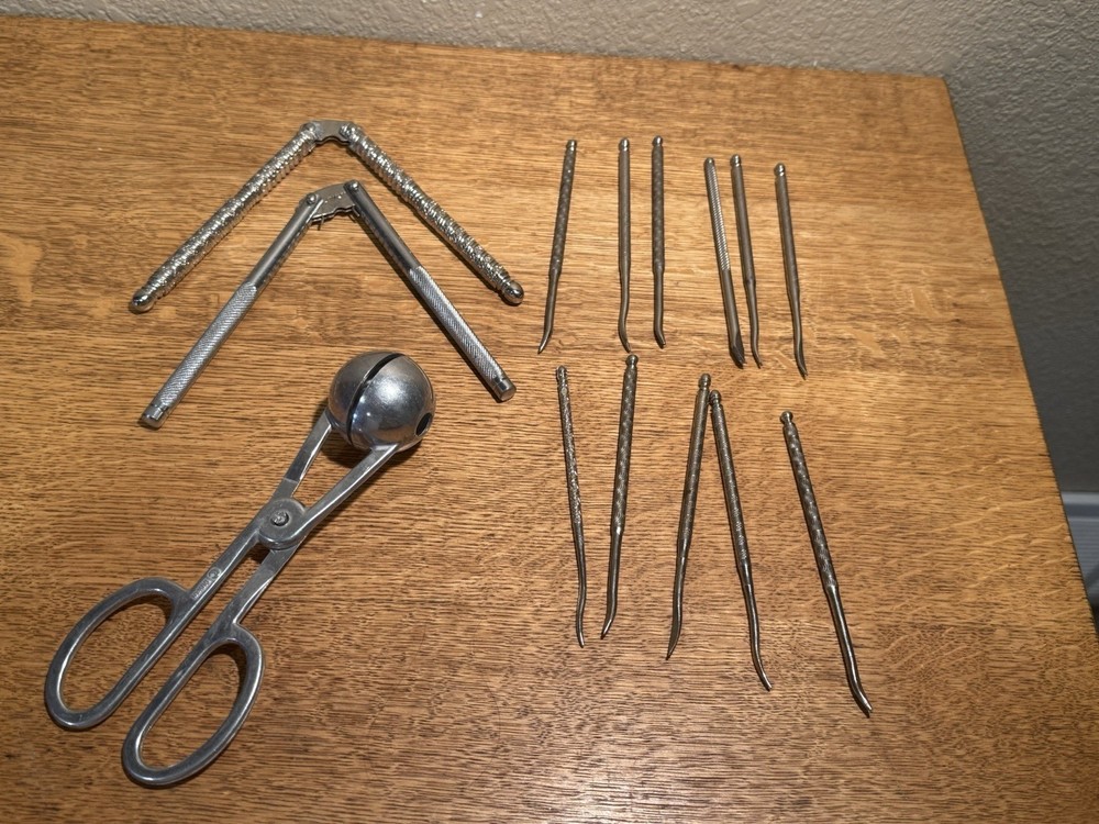 Vintage Hand Held Nut Cracker with Picks/Shelled Nuts Crackers