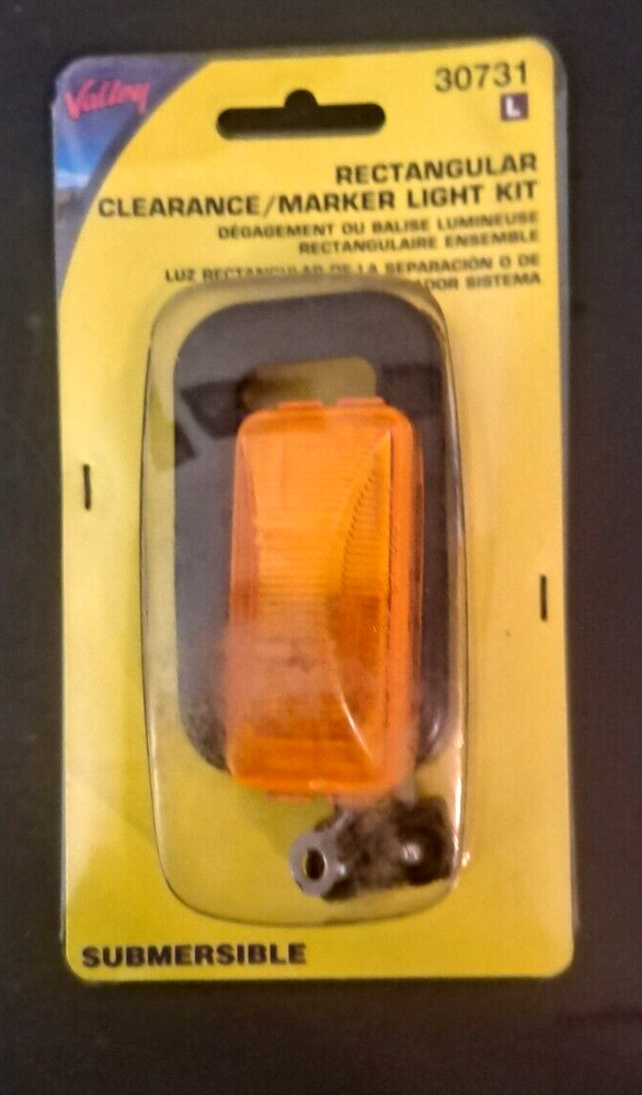 Submersible Rectangular Clearance, Marker Light Kit 30731 Fits 2.5" Openings