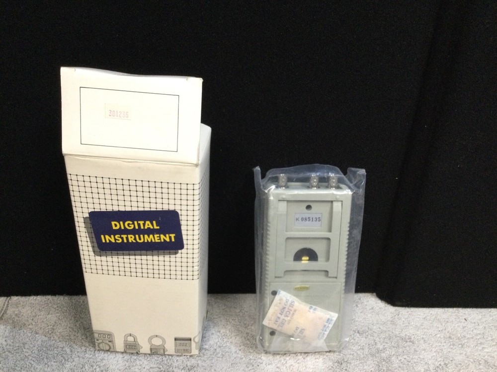 Extech Instruments	381235 Frequency Counter 2.5 GHz