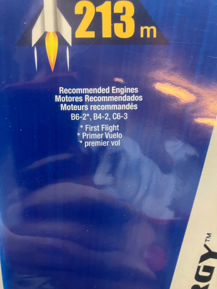 Estes Dark Energy Flying Model Rocket Kit - Sealed