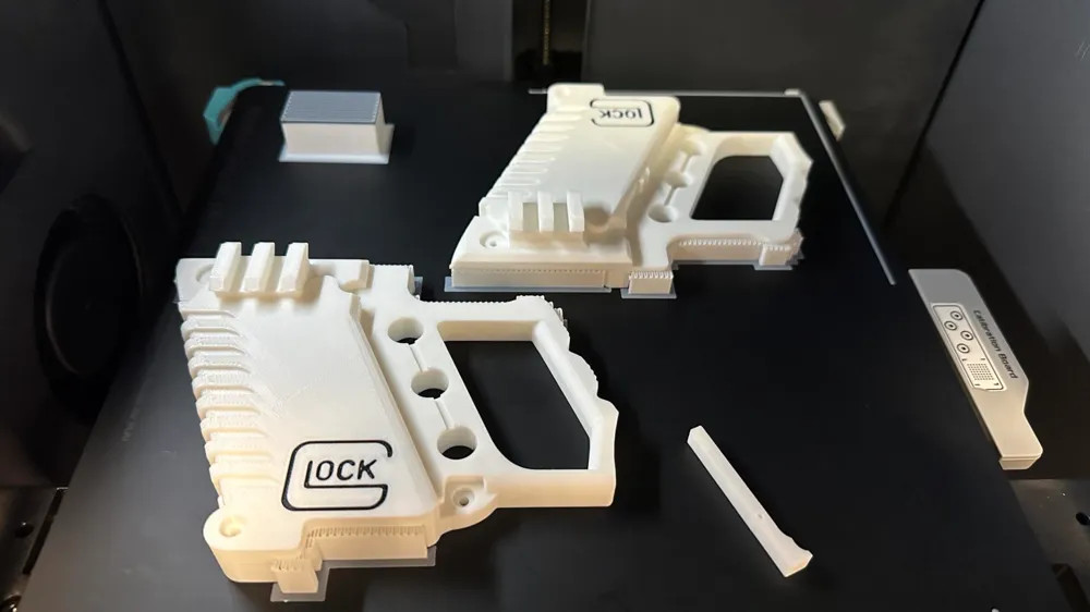 Glock G18 Front grip / Extra magazine addon (airsoft)