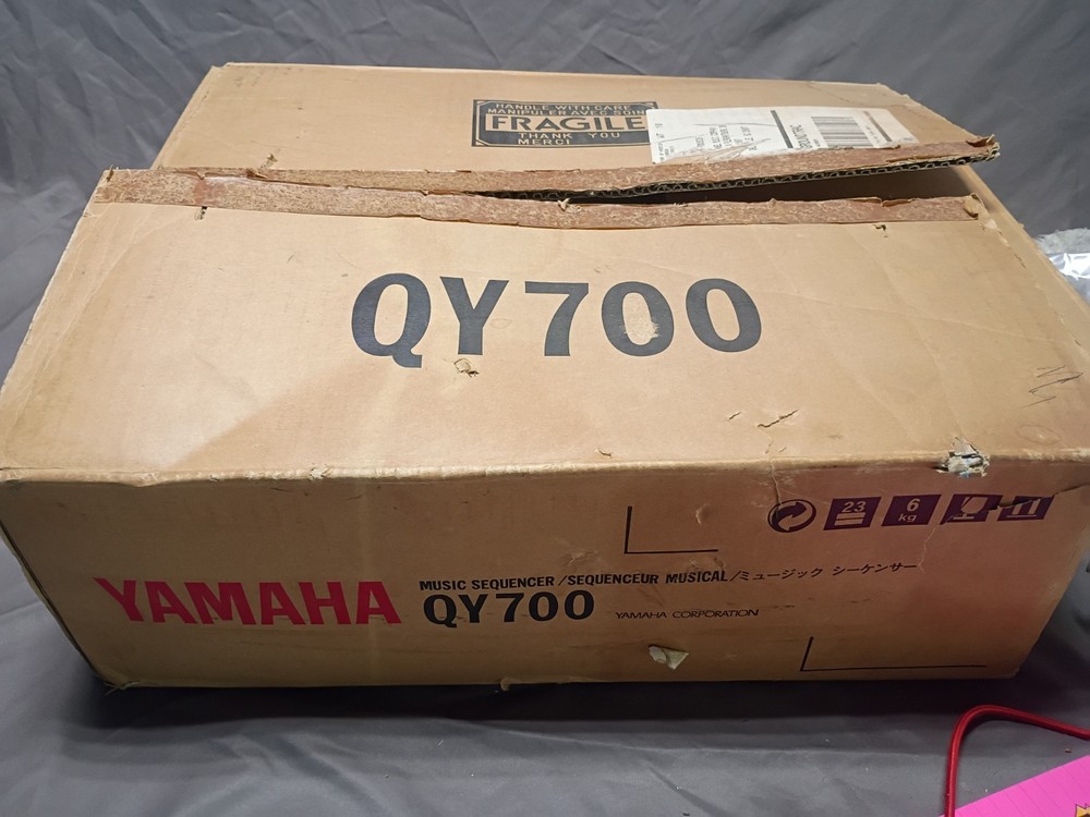 Yamaha QY700 Midi Digital Sequencer and Sampler with Rhythm Machine Function