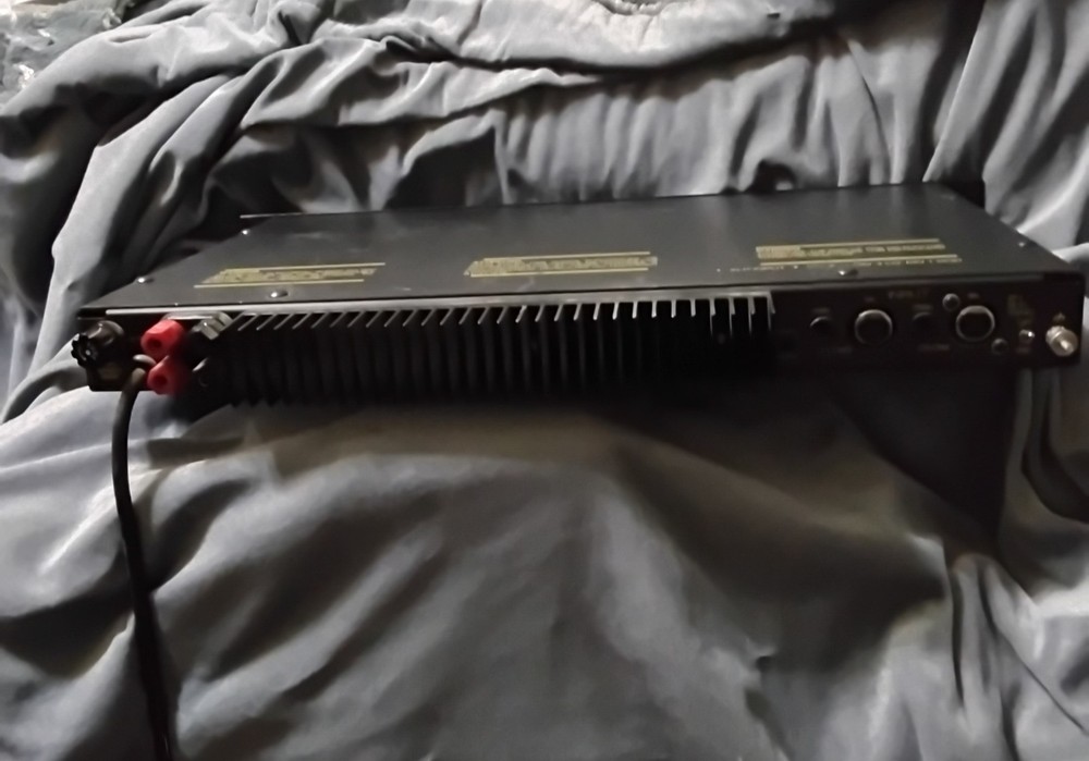 Advanced Technology Design Series Model 221 Power Amplifier