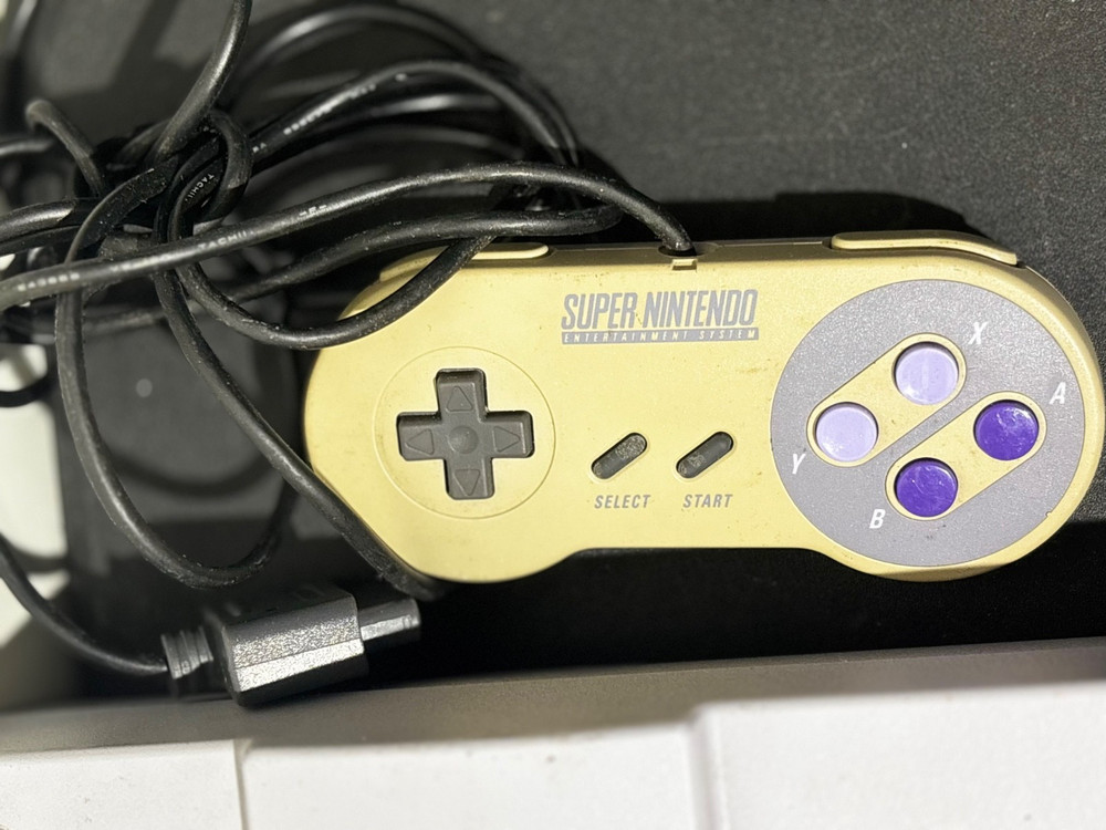 Nintendo Super NES SNES Console Bundle - Authentic - Tested & Working