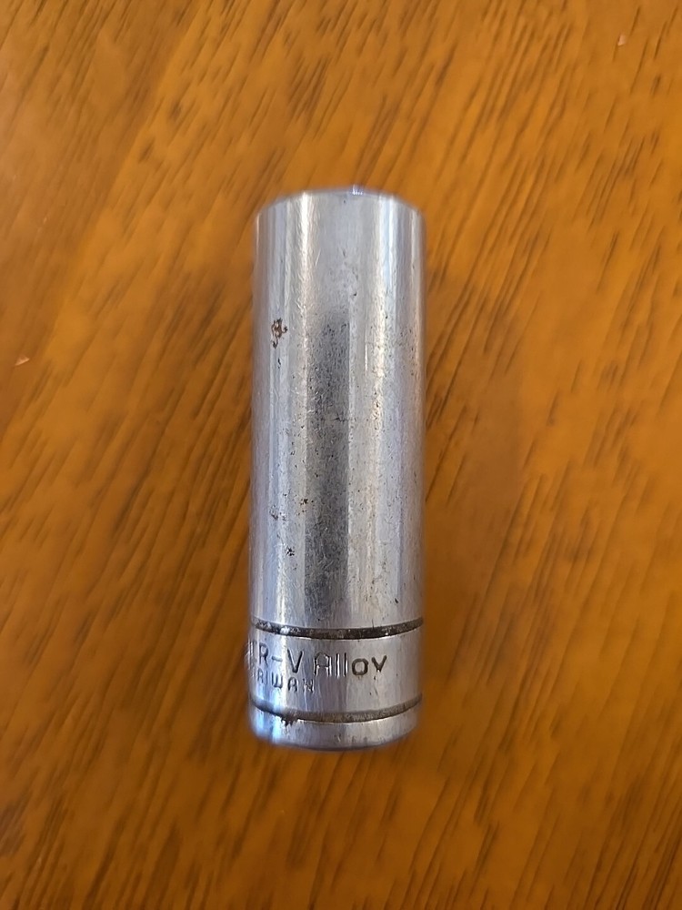 Allied ~ 3/8dr 5/8" Deep Socket ~ 6 PT ~ Solid Pre-Owned tool. R54