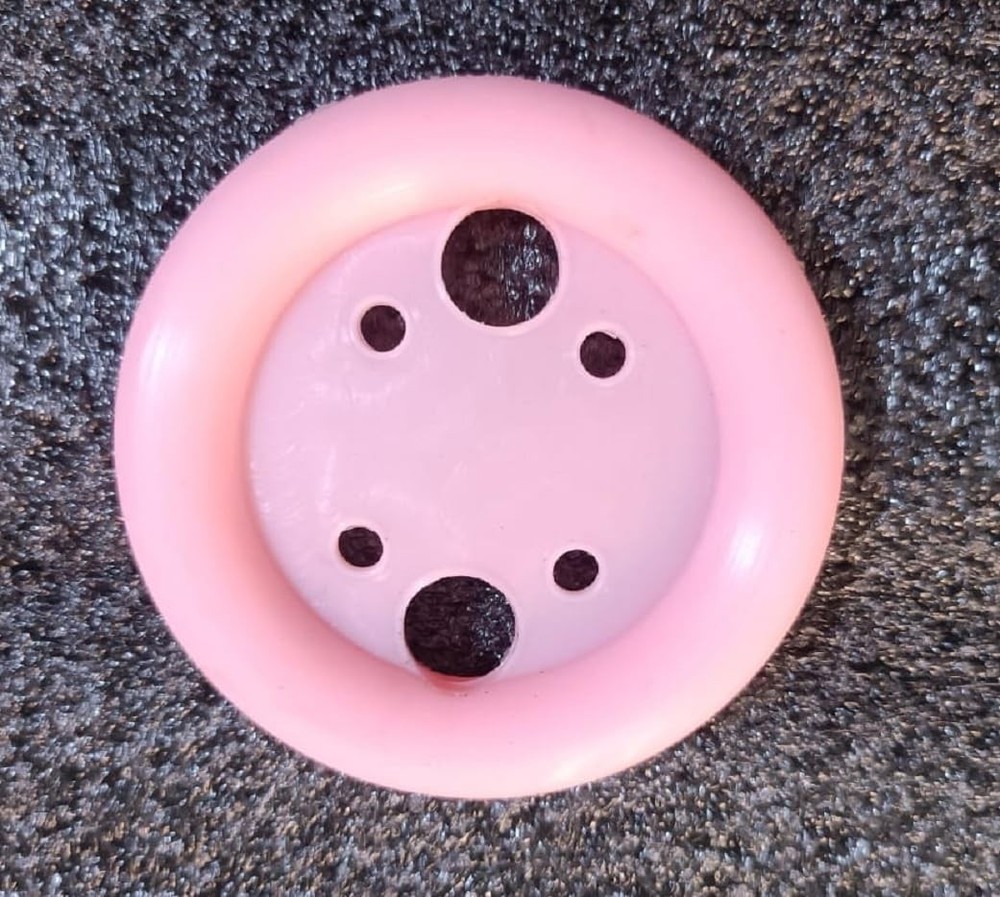 Ring pessary with support are 100% silicone Outer ring different Size