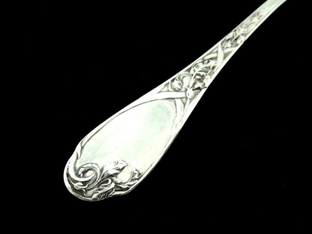 Puyforcat Silver Fork Iris in Pure Silver