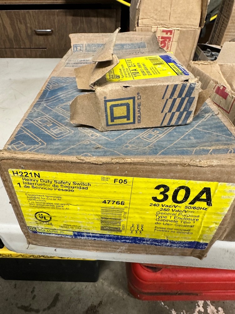 Electrical service and switch gear, SquareD. All with original packaging.