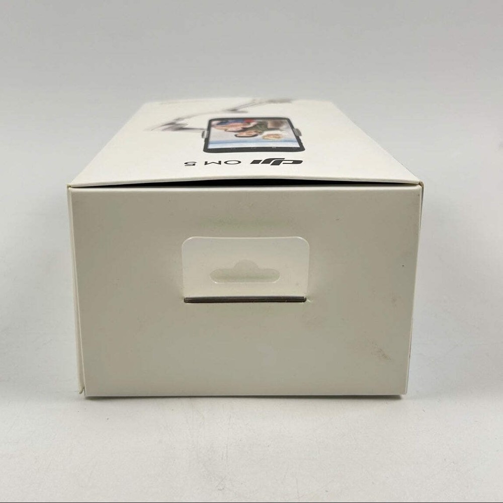 DJI OM 5 Smartphone Stabilizer OE100