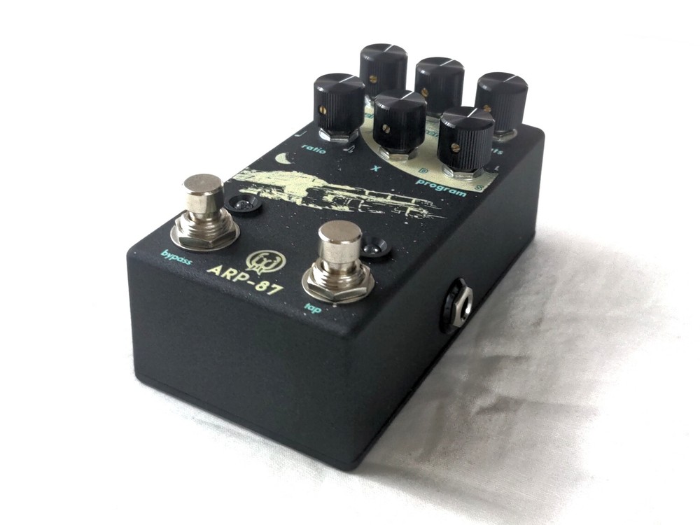 Used Walrus Audio ARP-87 Multi-Function Delay Guitar Effects Pedal