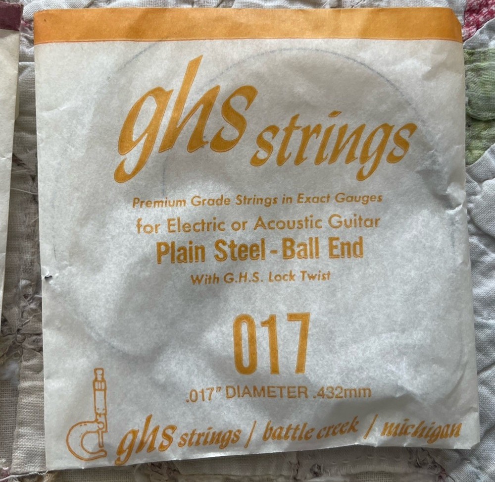 PHOSPHOR BRONZE ACOUSTIC GUITAR STRINGS LOT