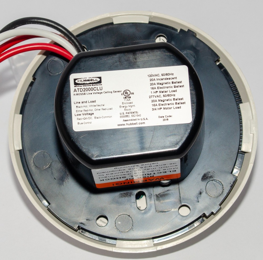Hubbell Occupancy Sensor Adaptive Dual Tech Ceiling Mount 2000 Sq ft(ATD2000CLU)