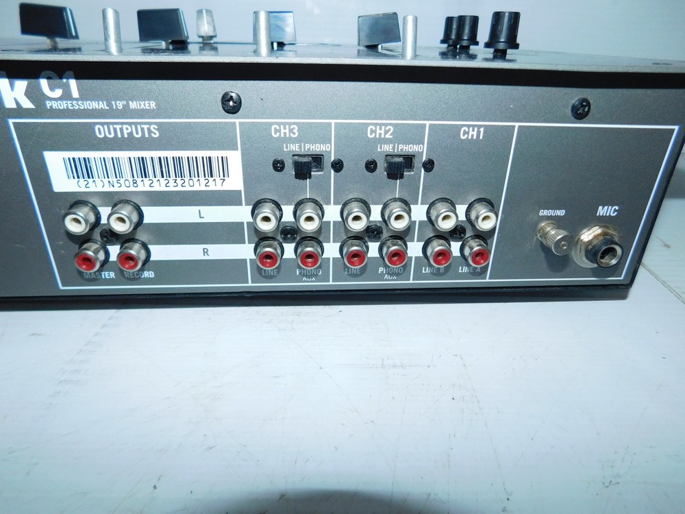 NUMARK C1 PROFESSIONAL 19" MIXER (NYG109)
