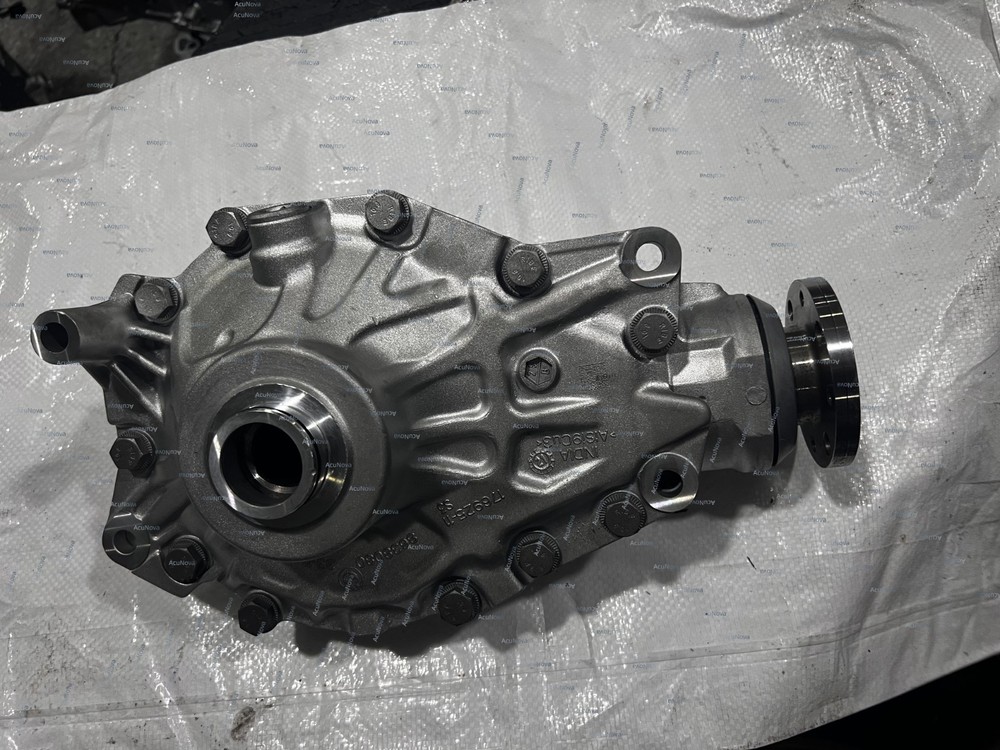 FRONT Differential for rolls-royce cullinan RR31 black badge