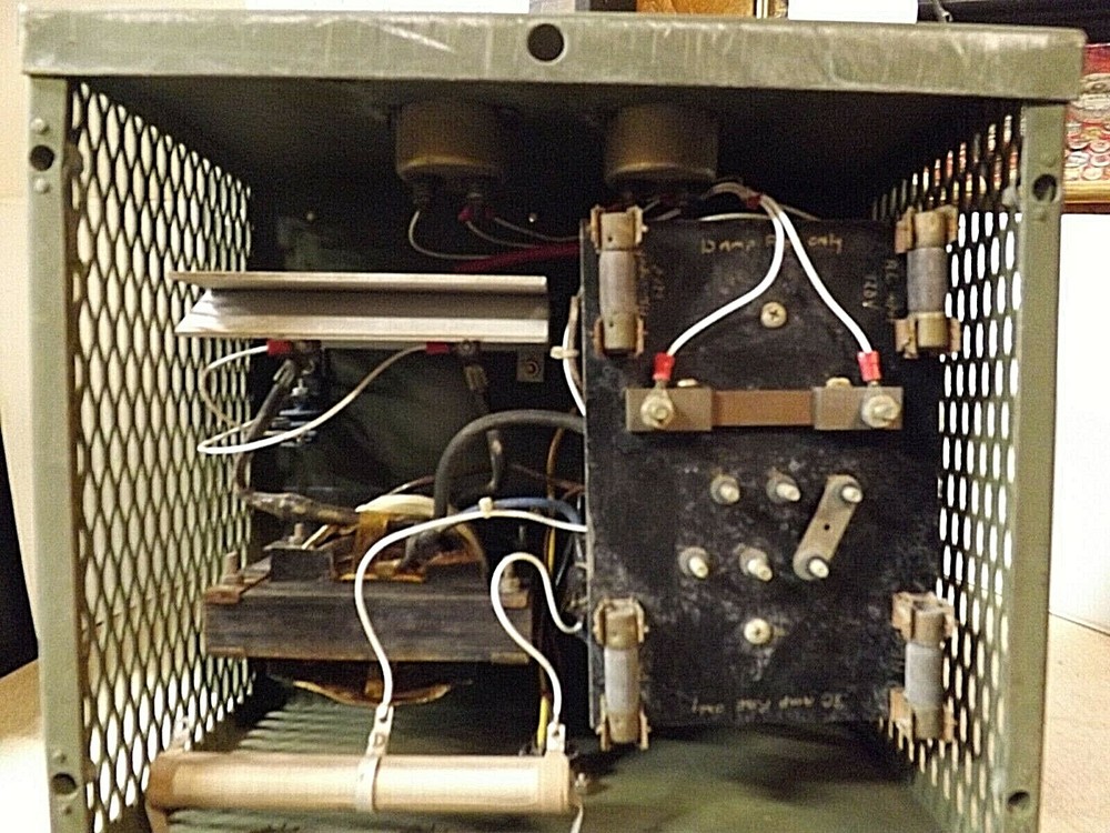 MILITARY 28V BATTERY CHARGER