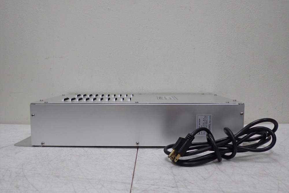 Tekran Model 1102 Air Dryer