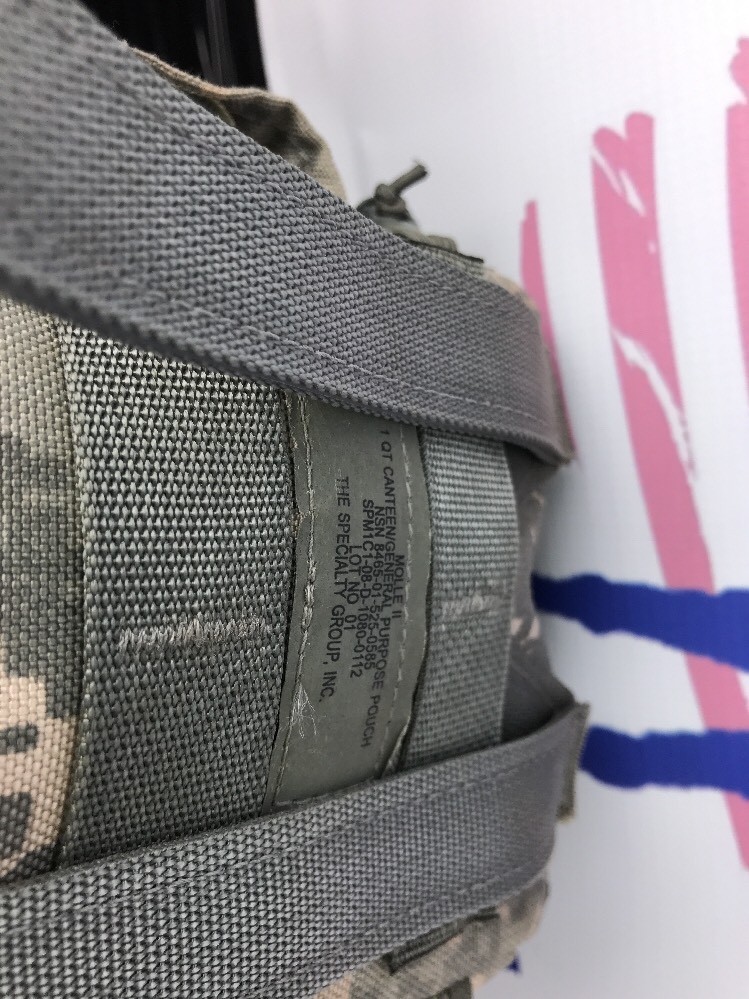 US MILITARY ACU MOLLE II CANTEEN / GENERAL PURPOSE POUCH - EUC