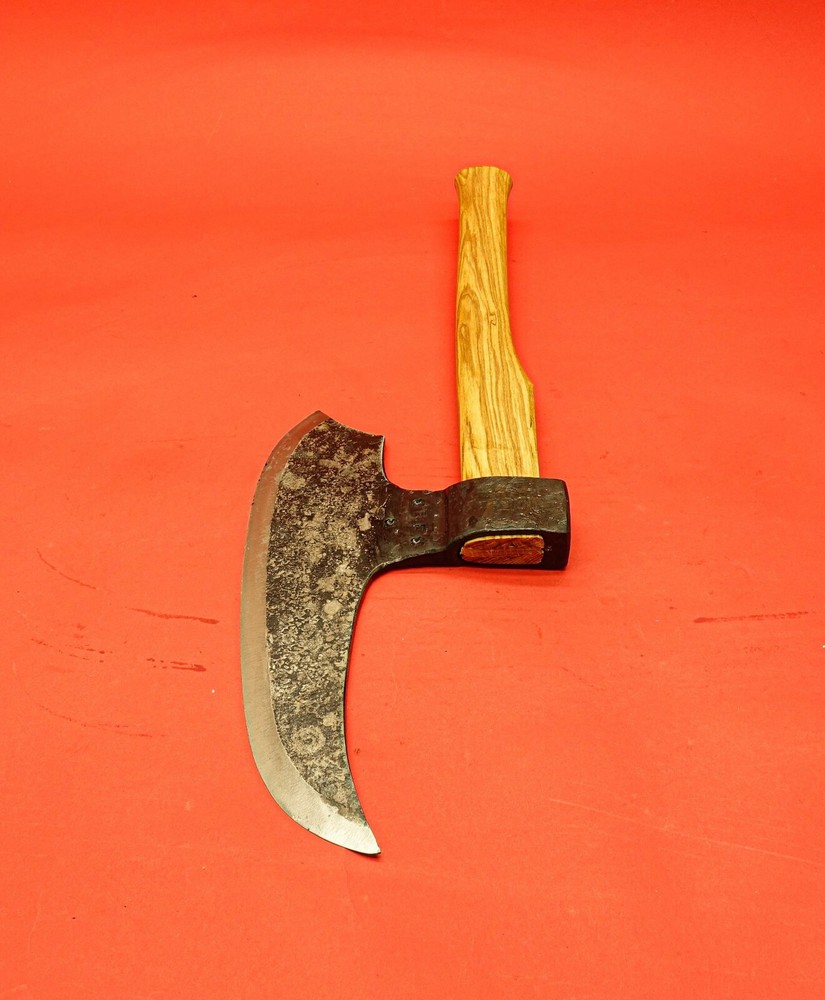 3,23 lbs goosewing bearded broad hatchet